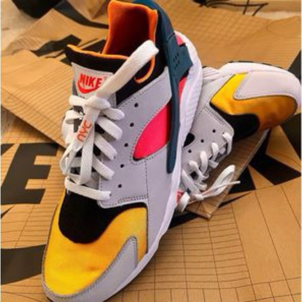 Nike Air huarache “Run NYC”